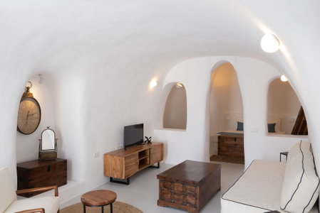 Oia Spirit Boutique Residences, Santorini, Greece