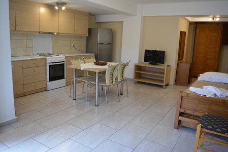 Anemomilos Suites, Fira, Greece