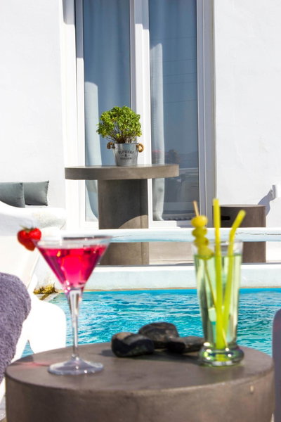 Flaskos Luxury Suites, Agios Stefanos, Greece