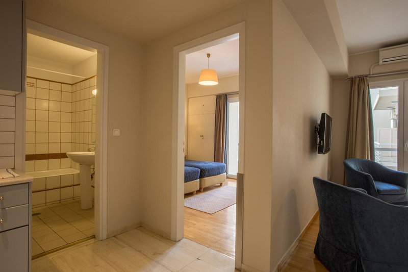 Delice Hotel - Family Apartments, Vyronas, Greece