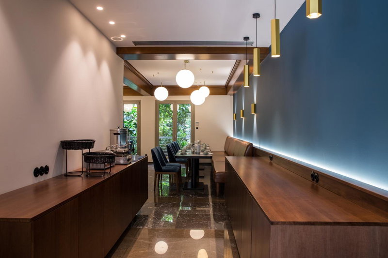 Delice Hotel - Family Apartments, Vyronas, Greece