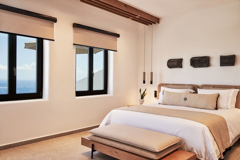 SantAnna Luxury Suites, Santorini, Greece