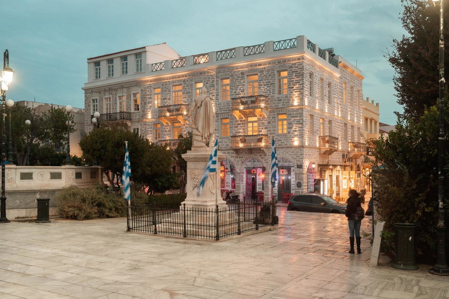 Syros Soul Luxury Suites, Ermoupoli, Greece