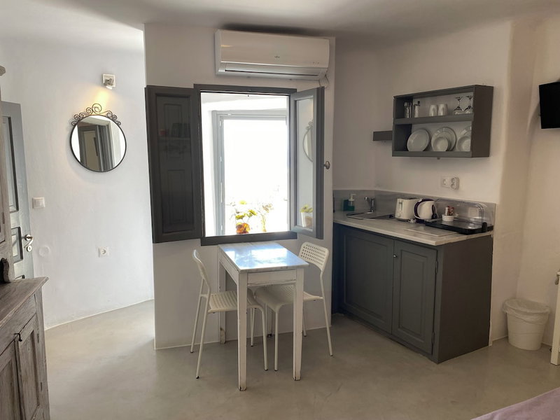 Theodora Suites - Adults Only, Santorini, Greece