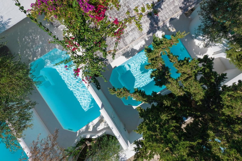 Thalassitra Private Pool Suites, Adamas, Greece