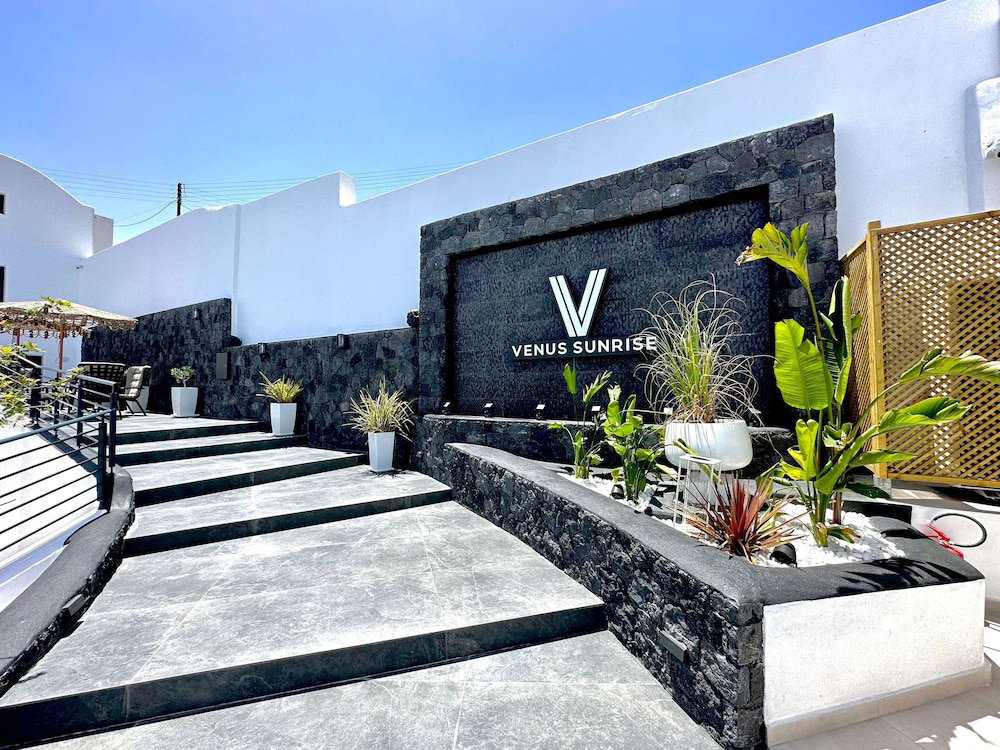 Hotel · Venus Sunrise Suites & Villas, Santorini