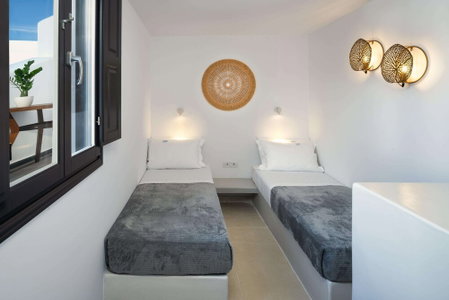 Venus Sunrise Suites & Villas, Santorini, Greece