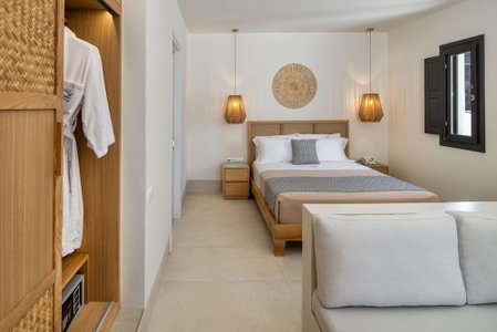 Venus Sunrise Suites & Villas, Santorini, Greece