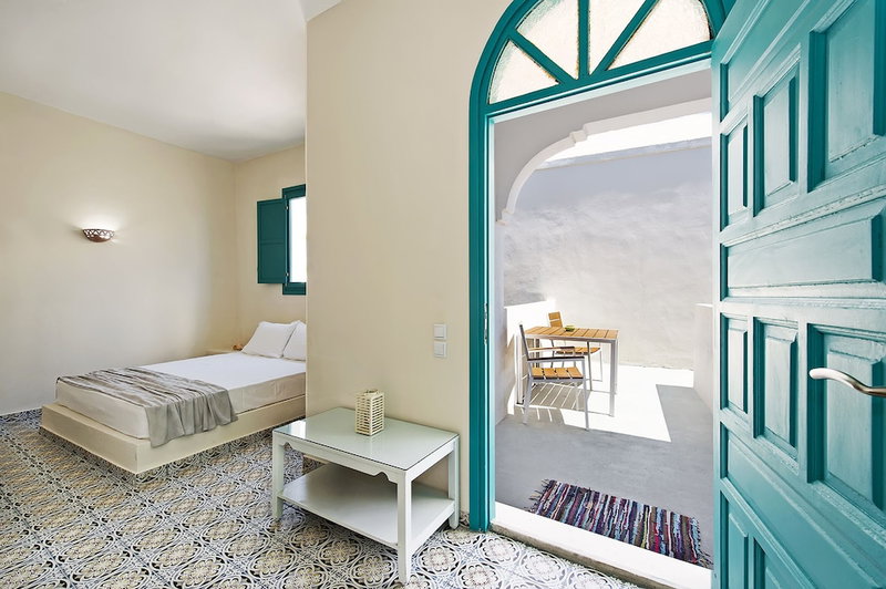 Nissia Beach Apartments and Suites, Santorini, Greece