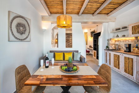 Abasa Suites, Fira, Greece