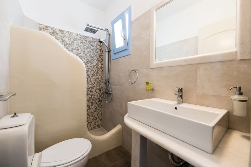 Stratos Studios & Apartments, Paros, Greece