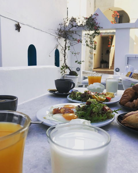 Taki's Guests, Naxos, Greece