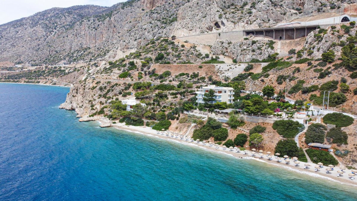 Cokkinis Hotel, Grèce