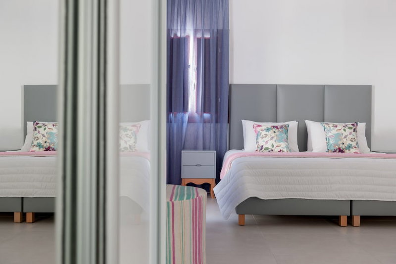 Mar n Mar Crown Hotel and Suites, Santorini, Greece