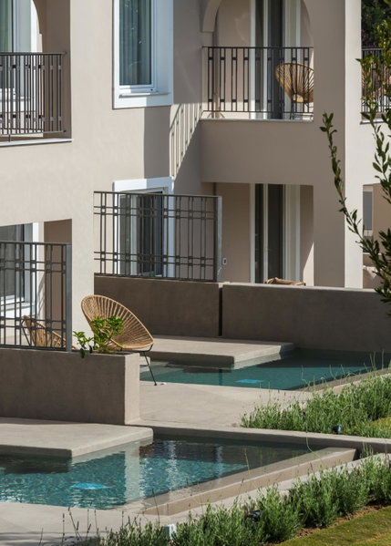 Bitzaro Grande Hotel & Suites, Kalamaki, Greece