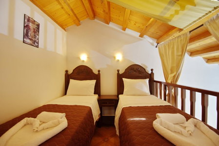 Marilena Apartments, Patitiri, Greece