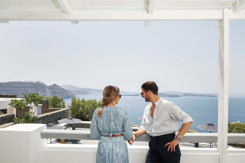 Mr and Mrs White Oia - Santorini, Oia, Greece
