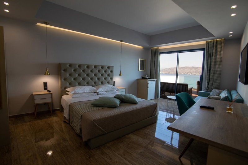 Aianteion Bay Luxury Hotel & Suites, Salamina, Greece