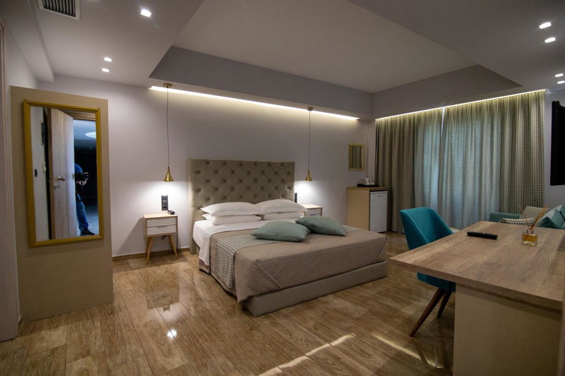 Aianteion Bay Luxury Hotel & Suites, Salamina, Greece