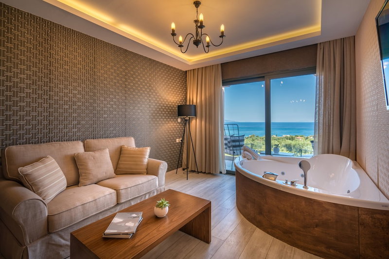 Elegance Luxury Executive Suites - Adults Only, Zakynthos, Greece