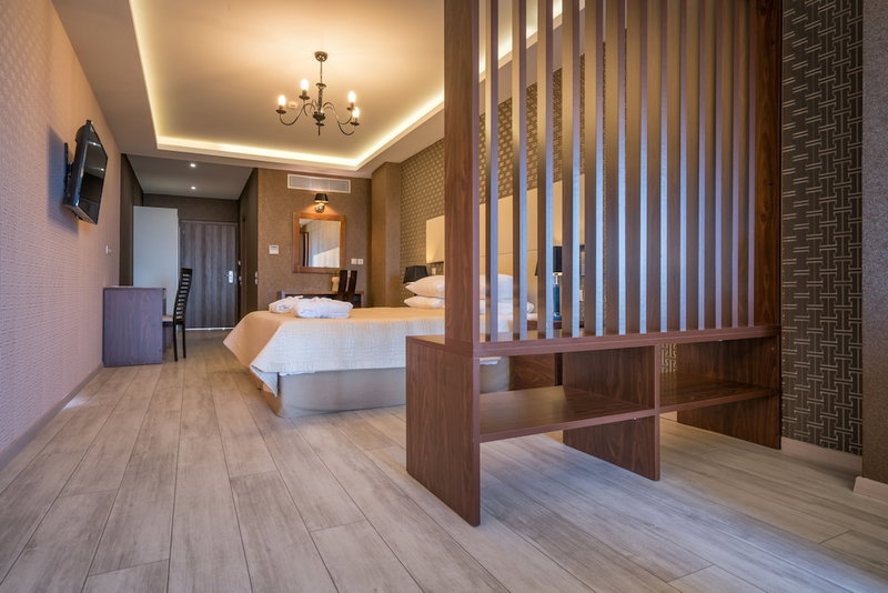 Elegance Luxury Executive Suites - Adults Only, Zakynthos, Greece