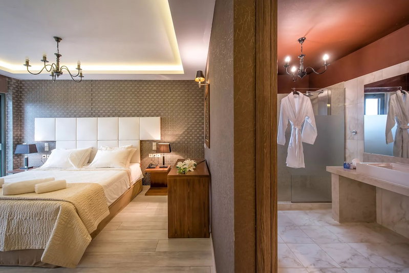 Elegance Luxury Executive Suites - Adults Only, Zakynthos, Greece