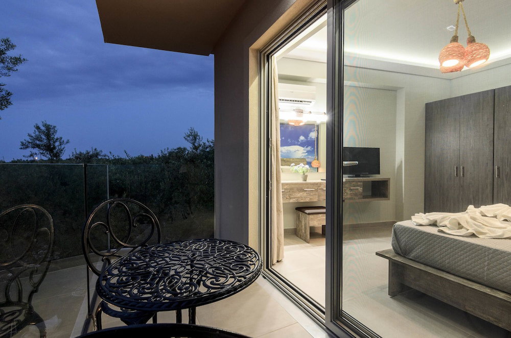 Artemis Room, Greece