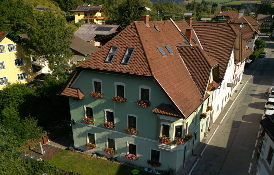 Aparthaus-Kiebitz, Rennweg, Austria