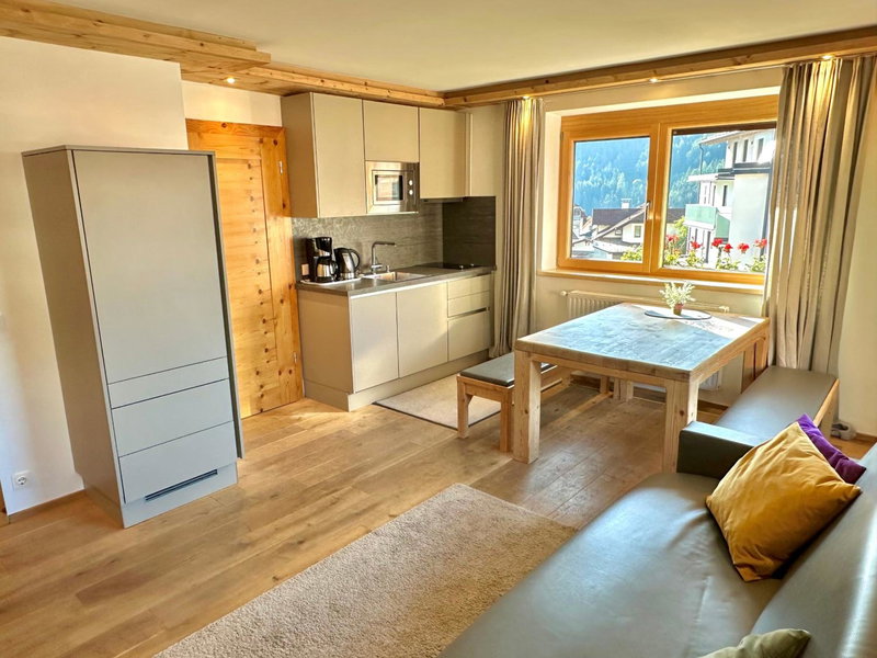 Aparthotel Krösbacher, Wilten, Austria