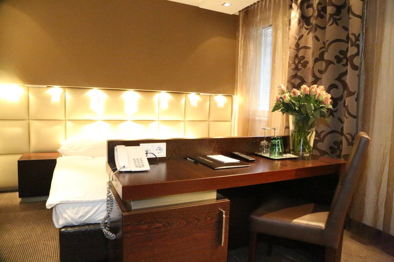 B&B HOTEL Linz City-Ost, Linz, Austria