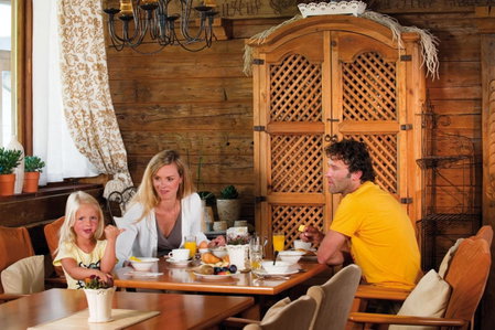 Alpenresidenz Ballunspitze - Kinderhotel, Galtür, Austria