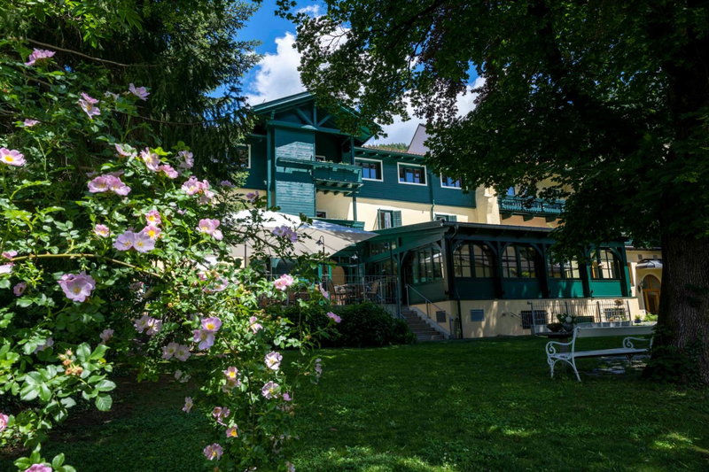 Landhotel Pacher, Obervellach, Austria