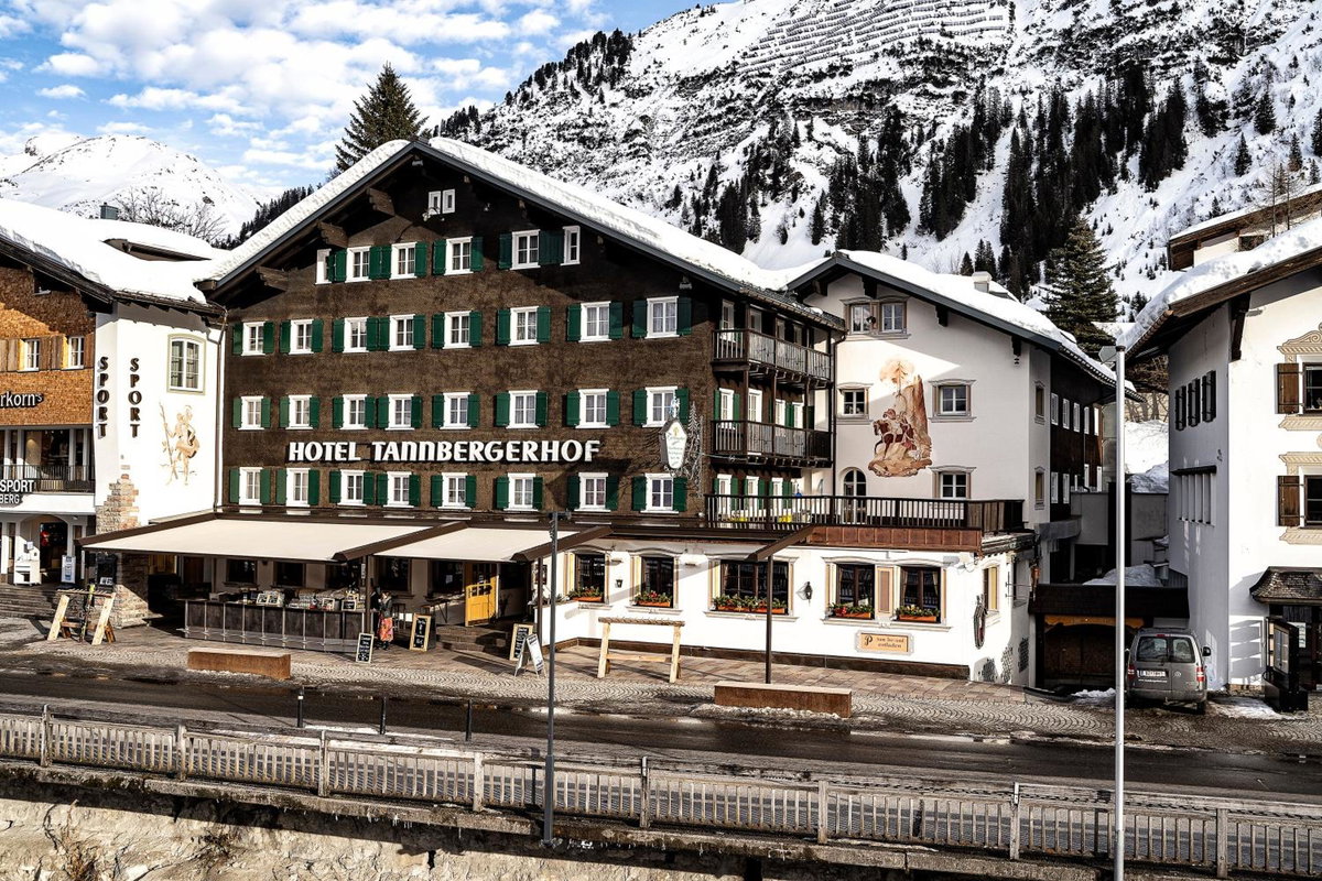 Hotel · Hotel Tannbergerhof im Zentrum von Lech, Lech Am Arlberg