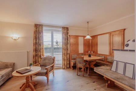 Landhotel Gschirnwirt, Salzburg, Austria