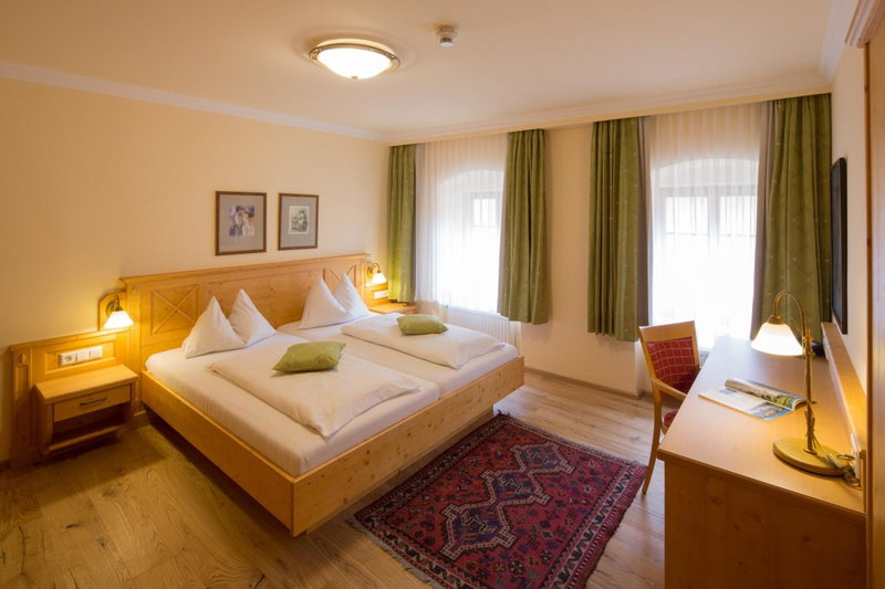 Hotel Zum Schwarzen Bären, Sankt Poelten, Austria