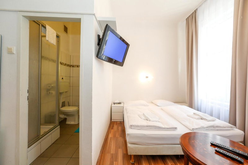 Timeout City Hotel, 5 min to city center, Self Check In, Vienna, Austria