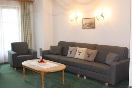 Apart Hotel Garni Strasser, Zell am Ziller, Austria