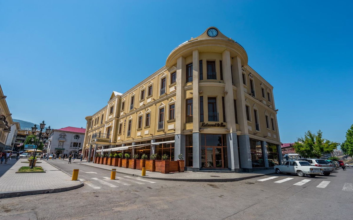 Hotel Lomsia, Géorgie