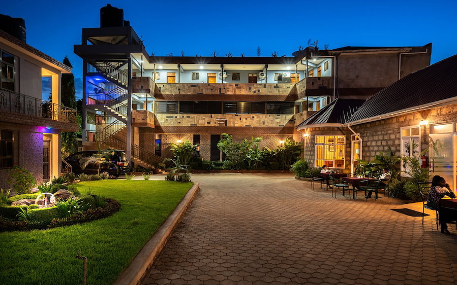 Mrimba Palm Hotel, Arusha, Танзания