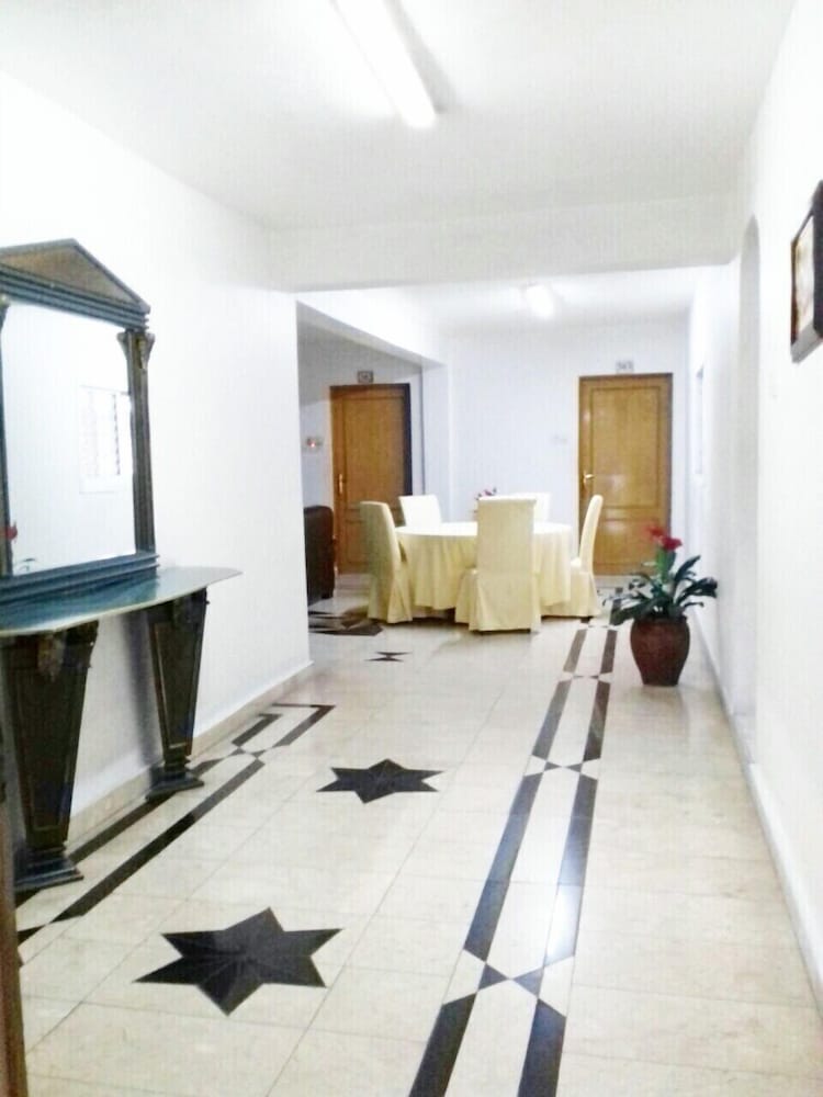 Sophia Hotel, Tansania