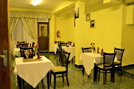 M Hotel, Magomeni, Tanzanie