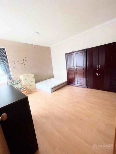 Apartment for rent in Ho Chi Minh City, Vietnam · Saigon Pearl · 3 rooms, 2 baths