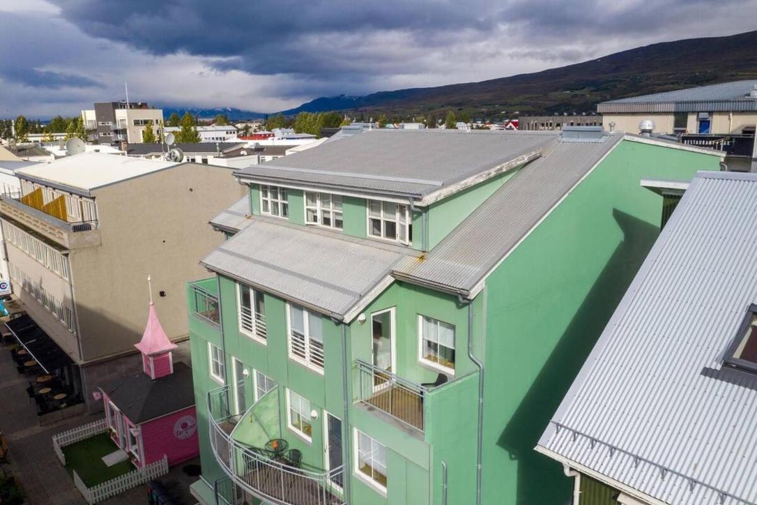 Penthouse on the main street, town center Akureyri, Iceland