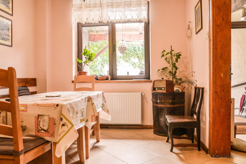 Mango Rooms, Brasov, Romania