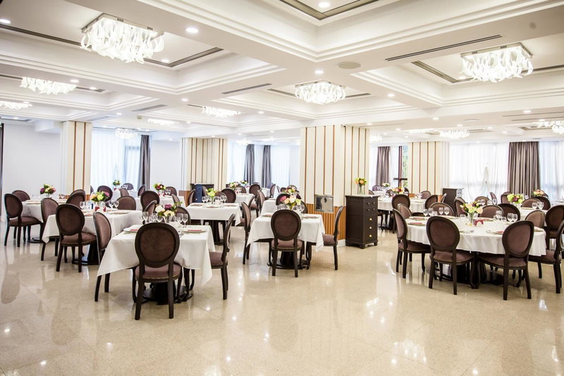 Hotel Carpat Inn, Rasnov, Rumanía