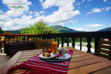 Hotel Rozmarin, Rasnov, Rumanía
