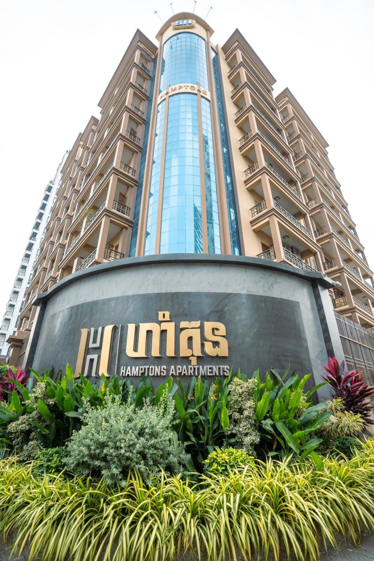 Hotel · HAMPTONS Apartments, Phnom Penh