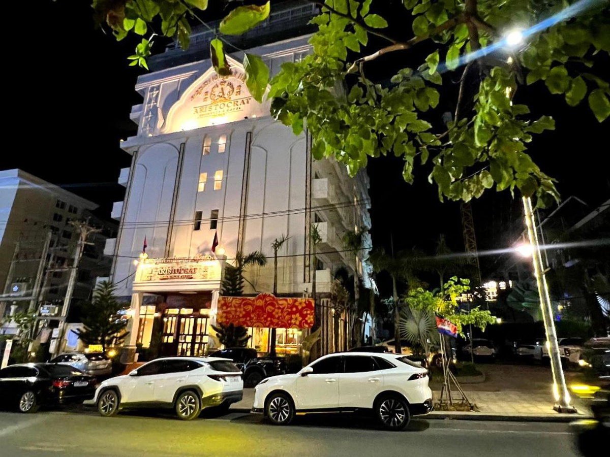 Отель · Aristocrat Residence & Hotel, Sihanoukville