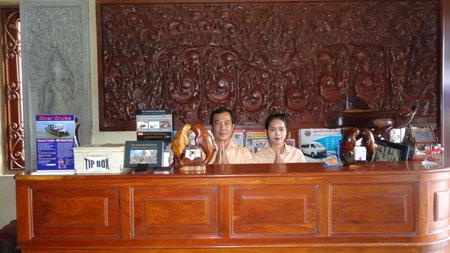Golden Noura Villa & Restaurant, Phnom Penh, Camboya