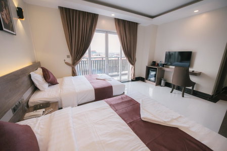 Twin Hotel Kampot, Kampot, Cambodia